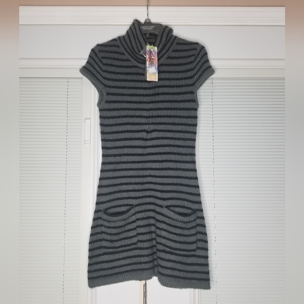 NWT Funky People Short Sleeve Turtleneck Sweater Dress